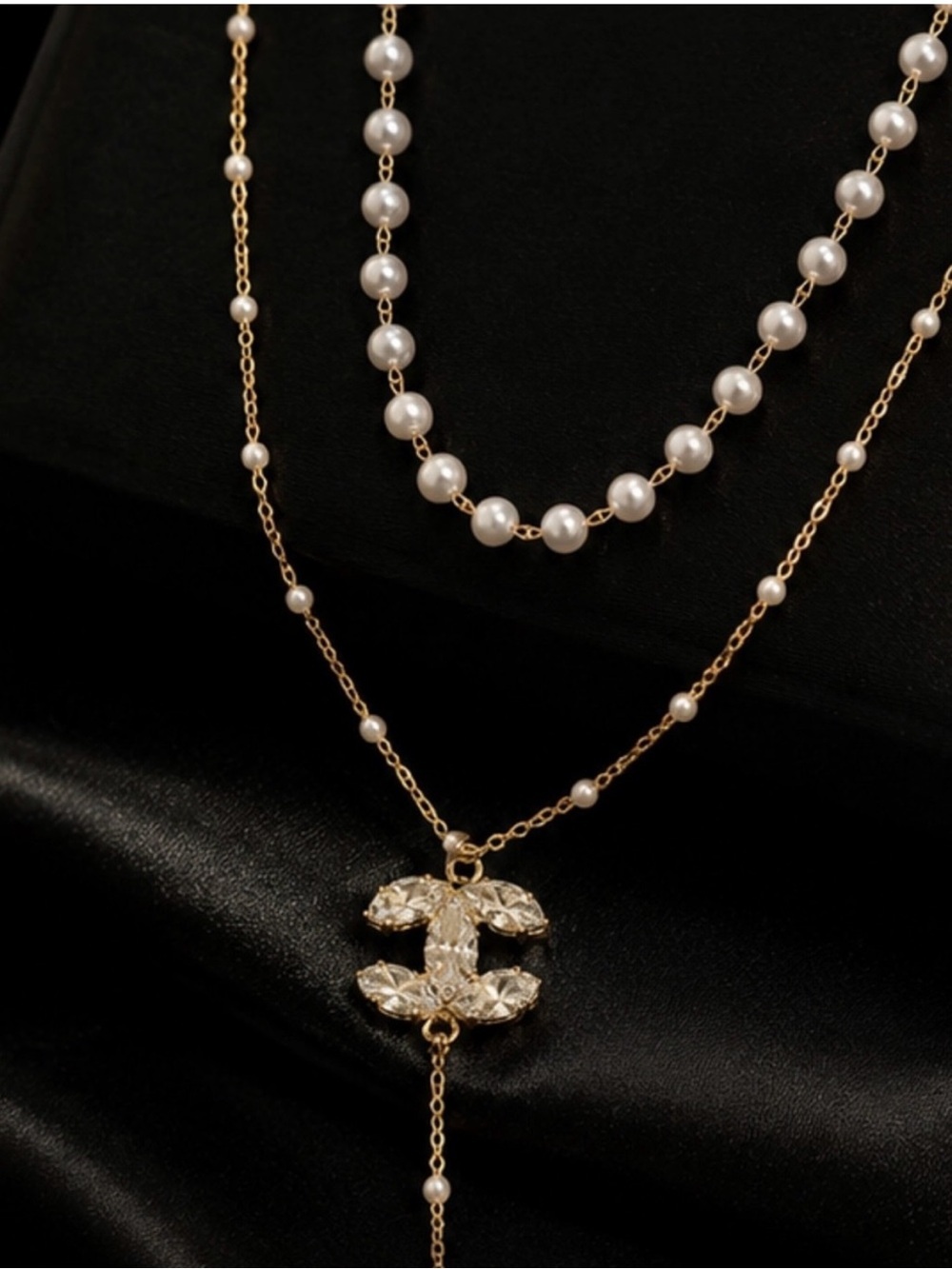 Luxury Gold Pearl Layered Lariat Necklace Set with Crystal Accents - Picture 4 of 13